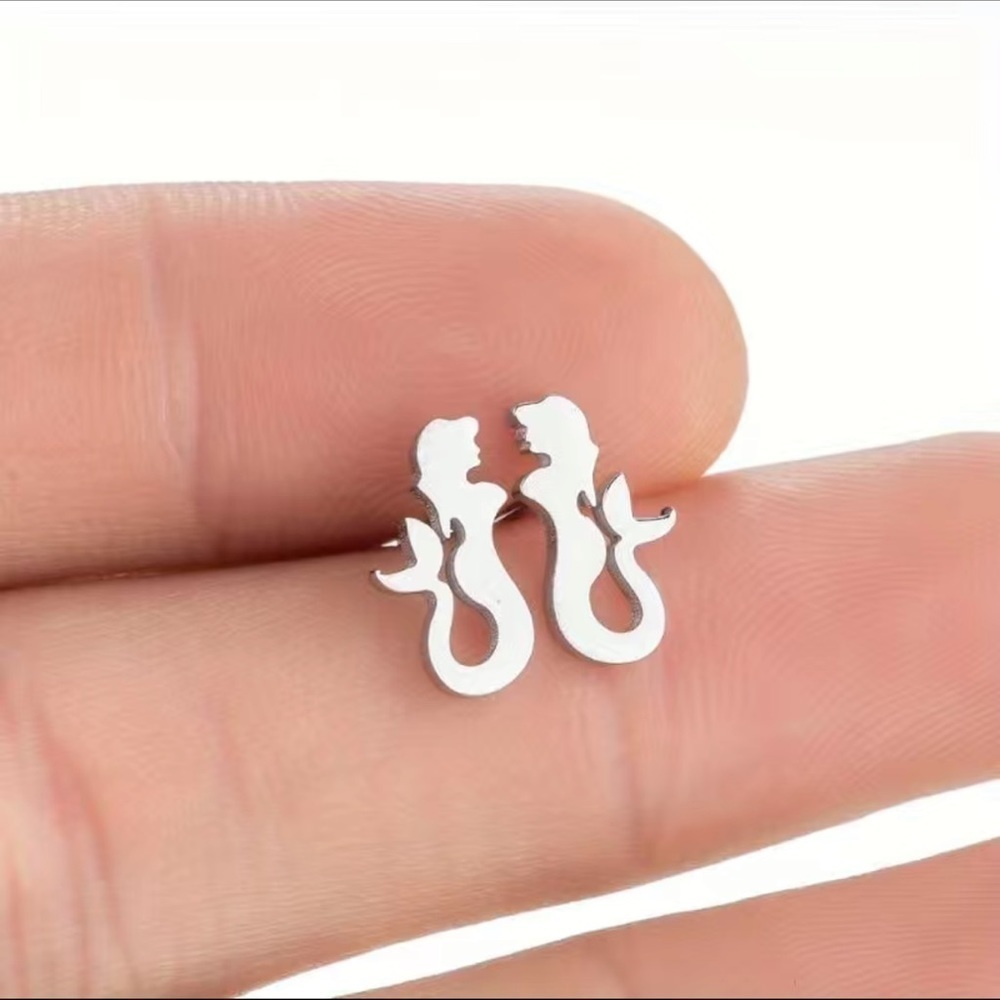 ❤️ Dainty Cute Mermaid Stud Earrings Gift| Available in Gold, Silver, Rose Gold - Picture 7 of 7